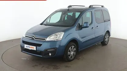 Blau Gebraucht 2018 Citroën Berlingo PureTech Van / Kleinbus | 14.690 € (Fairer Preis)