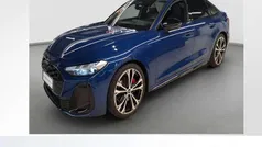 Ascariblau metallic Gebraucht 2024 Audi A5 Ambiente Coupé | 57.890 € (Fairer Preis)