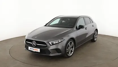 Gebraucht Mercedes A180 Progressive 136 PS (100 kW) 2021 Grau Limousine