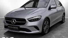 Metalliclack hightechsilber Gebraucht 2024 Mercedes B200 Progressive Van / Kleinbus | 31.970 € (Fairer Preis)