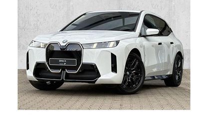 Ny BMW iX M Sport 300 kW (408 HK) 2026 Hvid SUV