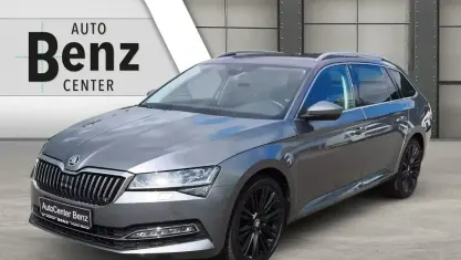 Gebraucht Skoda Superb Style 200 PS (147 kW) 2023 Grau Kombi