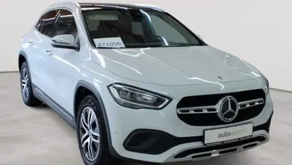 Gebraucht Mercedes GLA250 Progressive 160 PS (117 kW) 2023 Weiß SUV