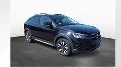 Deep black perleffekt Gebraucht 2024 VW Taigo Move SUV | 23.640 € (Fairer Preis)