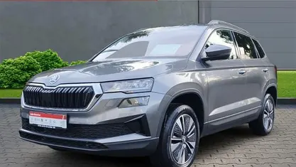 Grau Gebraucht 2023 Skoda Karoq Tour SUV | 29.970 € (Fairer Preis)