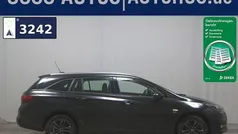 Onyx schwarz metallic Gebraucht 2020 Opel Astra Kombi | 5.690 €
