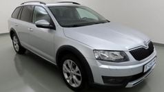 Gebraucht 2016 Skoda Octavia Scout 4x4 Kombi | 9.980 € (Superpreis)