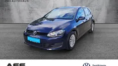 Gebraucht 2016 VW Golf VII Trendline Limousine | 12.390 € (Guter Preis)