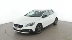 Weiß Gebraucht 2014 Volvo V40 CC Summum Kombi | 14.250 € (Teuer)