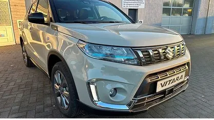 Gebraucht 2024 Suzuki Vitara Comfort Limousine | 19.490 € (Superpreis)