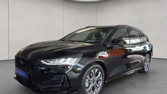 Schwarz Gebraucht 2024 Ford Focus ST-Line X Kombi | 28.950 € (Fairer Preis)