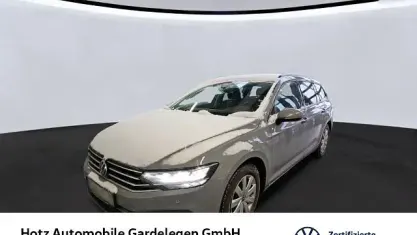 Usata VW Passat Conceptline 150 CV (110 kW) 2023 Grigio Station wagon