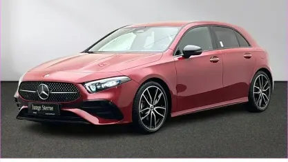Gebraucht Mercedes A200 AMG 150 PS (110 kW) 2025 Rot
