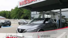 Grau Gebraucht 2022 Nissan Qashqai N-Connecta SUV | 19.980 € (Fairer Preis)