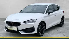 Weiß Gebraucht 2022 Cupra Leon Limousine | 22.890 € (Guter Preis)