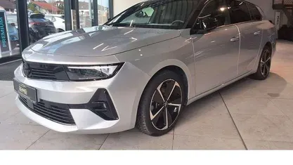 Gebraucht 2024 Opel Astra Ultimate Kombi | 23.666 € (Fairer Preis)