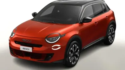 Neu Fiat 600 La Prima 110 PS (80 kW) 2025 Sole orange metallic / dachfarbe sole orange metallic / dachfarbe SUV