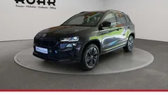Schwarzmagic perleffekt Gebraucht 2025 Skoda Karoq SportLine SUV | 39.900 € (Fairer Preis)