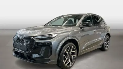 Neu Audi Q6 e-tron Business 225 kW (306 PS) 2026 Daytonagrau perleffekt SUV