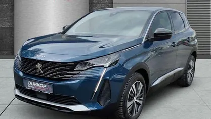 Blau Gebraucht 2023 Peugeot 3008 Allure SUV | 20.990 € (Fairer Preis)