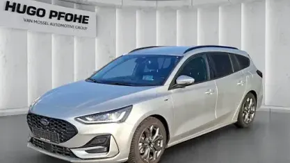 Gebraucht Ford Focus ST-Line X 155 PS (114 kW) 2024 Silber Kombi