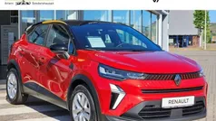 Rot (dezirrot mit dach in black pearlschwar) Gebraucht 2025 Renault Captur Evolution SUV | 25.990 € (Guter Preis)