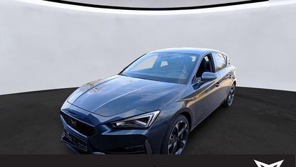 Używany Cupra Leon 150 KM (110 kW) 2024 Szary Sedan/Limuzyna