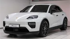 Weiß Gebraucht 2024 Porsche Macan SUV | 92.890 €