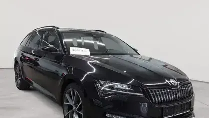 Gebraucht Skoda Superb SportLine 156 PS (114 kW) 2020 Blackmagic perleffekt Kombi
