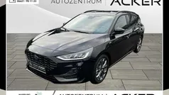 Gebraucht 2025 Ford Focus ST-Line X Limousine | 26.480 € (Superpreis)