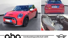 Rot Gebraucht 2023 Mini Cooper SE Classic Kleinwagen | 18.990 € (Guter Preis)