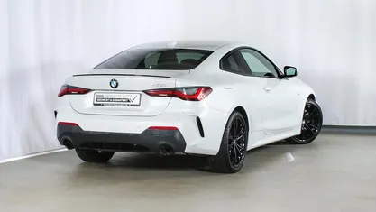 Weiss Gebraucht 2024 BMW 430 M Sport Coupé | 46.990 € (Superpreis)