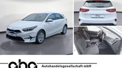 Weiß Neu 2025 Kia Ceed Vision Limousine | 20.590 € (Guter Preis)
