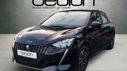 Gebraucht Peugeot 208 Active 99 PS (72 kW) 2024 Metfa schwarz perla Kleinwagen