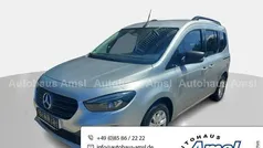 Lackfarbe helvinsilber metalli Gebraucht 2023 Mercedes Citan 113 Kombi | 27.790 € (Fairer Preis)