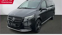 Gebraucht 2024 Mercedes V300 Avantgarde Van / Kleinbus | 79.450 € (Fairer Preis)