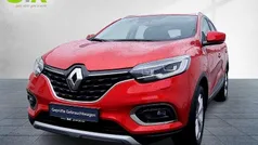 Dezirrot (rot) Gebraucht 2020 Renault Kadjar LIMITED SUV | 17.390 € (Fairer Preis)