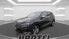 Deep black perleffekt, pearl effect Gebraucht 2018 VW Tiguan Allspace Highline SUV | 25.000 € (Fairer Preis)