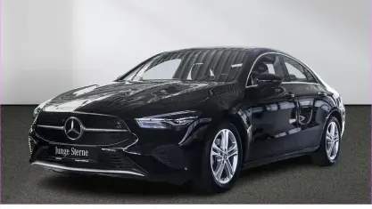 Gebraucht Mercedes CLA180 136 PS (100 kW) 2024 Unilack nachtschwarz Limousine