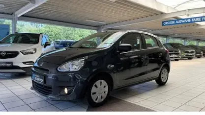 Gebraucht Mitsubishi Space Star 71 PS (52 kW) 2013 Grau Van / Kleinbus