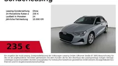 Pfeilgrauperleffekt Gebraucht 2024 Audi A3 Sportback Ambiente Limousine | 31.890 € (Fairer Preis)