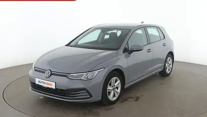 Grau Gebraucht 2021 VW Golf VIII Life Limousine | 18.220 € (Fairer Preis)