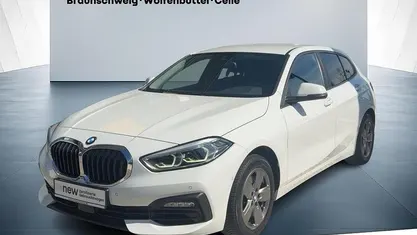 Gebraucht BMW 118 Advantage 140 PS (102 kW) 2020 Alpinweiss iii (weiß) Kleinwagen