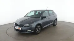 Grau Gebraucht 2017 Skoda Fabia Drive Limousine | 11.490 € (Fairer Preis)
