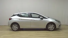 Silber Gebraucht 2019 Opel Astra Edition Limousine | 13.780 € (Fairer Preis)