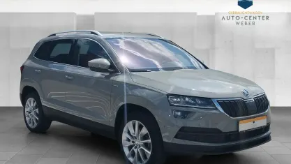 Gebraucht Skoda Karoq Clever 150 PS (110 kW) 2022 Grau SUV