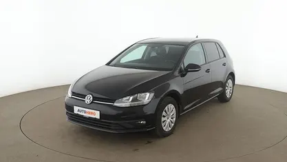 Gebraucht VW Golf VII Trendline 110 PS (80 kW) 2018 Schwarz Limousine