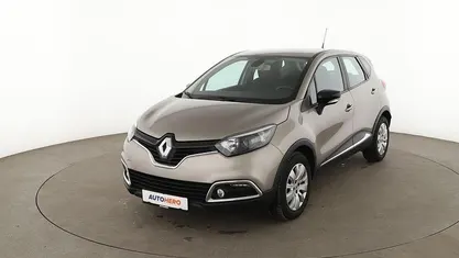Gebraucht 2015 Renault Captur Dynamique SUV | 8.980 € (Fairer Preis)