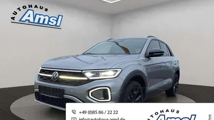 Silber Neu 2025 VW T-Roc Style SUV | 32.890 € (Superpreis)