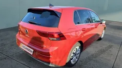 Rot Gebraucht 2022 VW Golf VIII Style Limousine | 25.500 € (Fairer Preis)